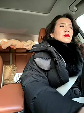 Snapshot of anna_yngs chatting on January 9, 2026, 4:19 am anna yngs online show from January 9, 2026, 4:19 am