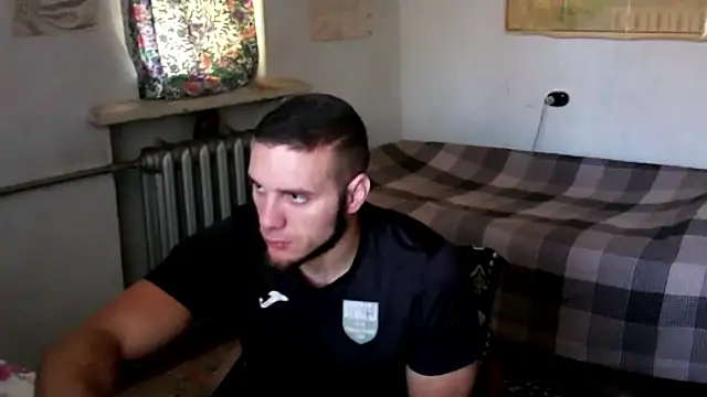 Jordan1Dior online show from September 26, 2025, 6:20 am