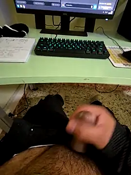 sapasupu6 online show from November 10, 2025, 7:08 pm