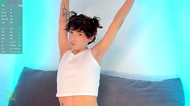 Snapshot of ColeStorm chatting on September 28, 2025, 8:49 pm ColeStorm online show from September 28, 2025, 8:49 pm