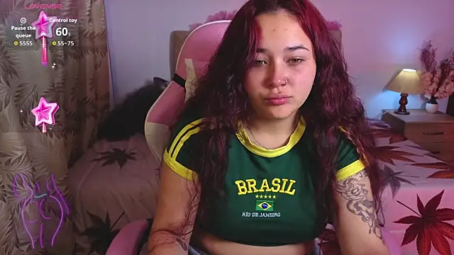 Leakitten online show from November 28, 2025, 11:16 pm