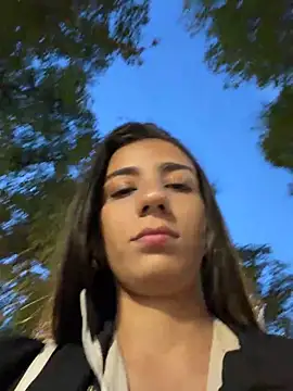 -juicy  online show from December 20, 2025, 10:56 pm