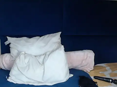 Diva-Lolah online show from October 10, 2025, 4:52 pm