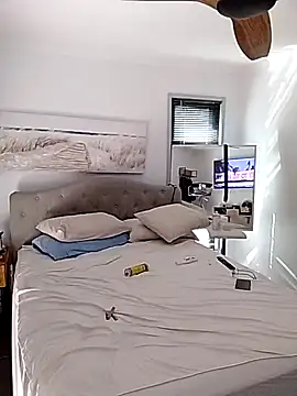 Snapshot of iamthepublickmasterbater chatting on October 7, 2025, 11:06 pm iamthepublickmasterbater online show from October 7, 2025, 11:06 pm