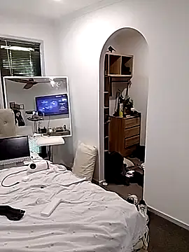 Snapshot of iamthepublickmasterbater chatting on October 15, 2025, 4:11 am iamthepublickmasterbater online show from October 15, 2025, 4:11 am