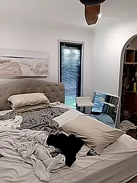 Snapshot of iamthepublickmasterbater chatting on October 8, 2025, 9:48 pm iamthepublickmasterbater online show from October 8, 2025, 9:48 pm