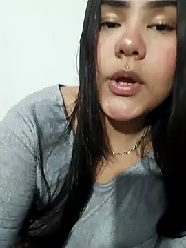 Snapshot of LucyColleen chatting on October 23, 2025, 1:15 am LucyColleen online show from October 23, 2025, 1:15 am