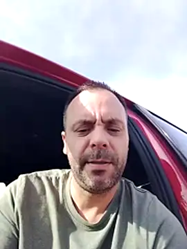 manchego85 online show from November 1, 2025, 12:43 pm