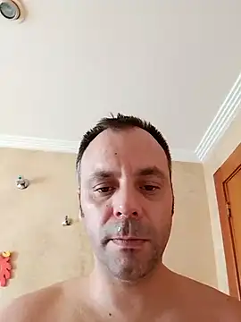 manchego85 online show from October 1, 2025, 1:04 pm