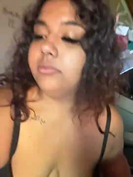 1n0nlythroat online show from September 28, 2025, 6:26 pm