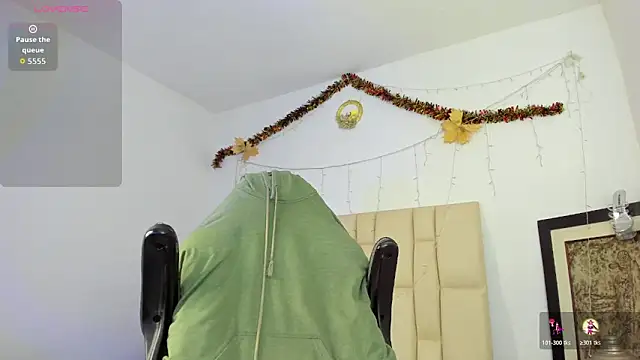 blue wxw online show from November 15, 2025, 9:24 am