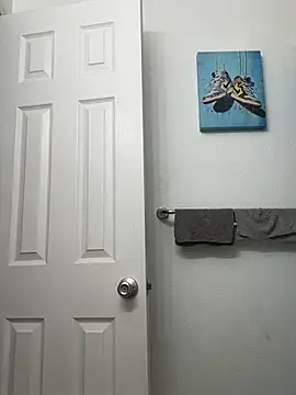 Deknkei online show from April 16, 2026, 1:12 pm