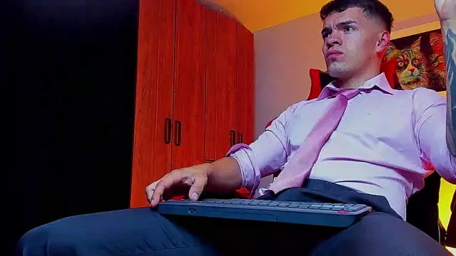 Snapshot of ALPHA_DOMINUS_ chatting on September 16, 2025, 3:51 am ALPHA DOMINUS  online show from September 16, 2025, 3:51 am