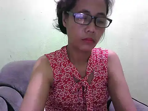 HotLadyPinay32 online show from March 19, 2026, 11:38 pm
