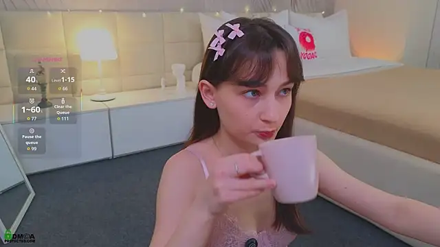 LolaPrise online show from February 16, 2026, 1:37 am