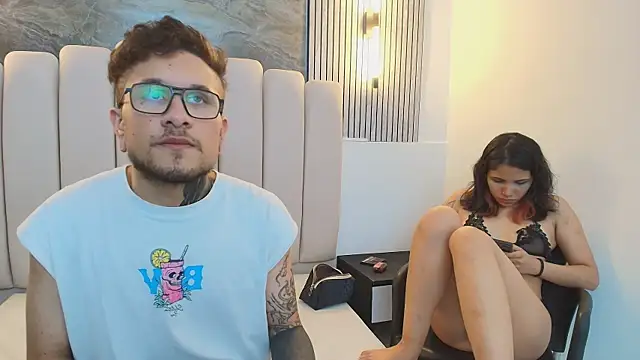 RavenandCody online show from October 4, 2025, 3:52 am