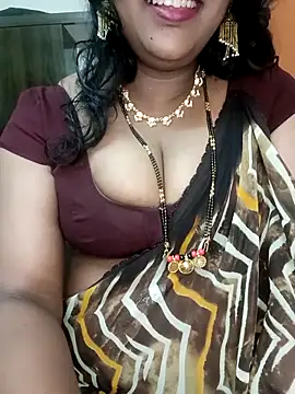 Snapshot of Chadni_kannada chatting on October 18, 2025, 4:53 pm Chadni kannada online show from October 18, 2025, 4:53 pm