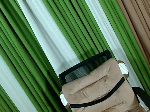 Snapshot of kendallxsubhunter chatting on September 19, 2025, 2:48 am kendallxsubhunter online show from September 19, 2025, 2:48 am