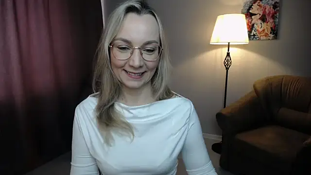 Ava Elior online show from February 22, 2026, 11:12 am