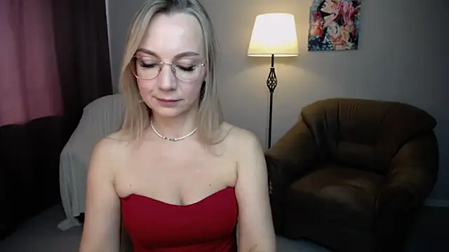 Ava Elior online show from September 24, 2025, 10:44 am