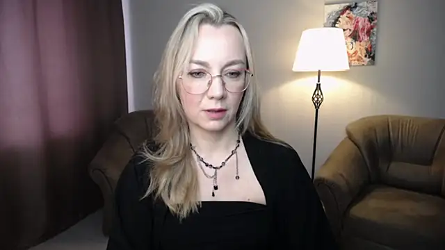 Ava Elior online show from May 30, 2026, 10:54 am