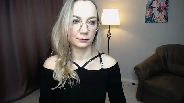 Ava Elior online show from November 22, 2025, 6:23 am