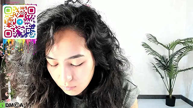 FlirtyAura online show from September 11, 2025, 3:50 am