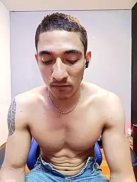 Snapshot of jhonny_thes28 chatting on February 27, 2026, 12:44 am jhonny thes28 online show from February 27, 2026, 12:44 am