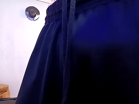 Snapshot of jhonny_thes28 chatting on September 22, 2025, 9:15 am jhonny thes28 online show from September 22, 2025, 9:15 am