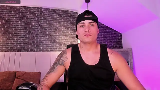 Snapshot of connorsmiith chatting on February 16, 2026, 11:42 am connorsmiith online show from February 16, 2026, 11:42 am