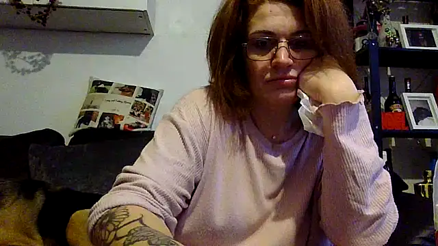 RubyyRosee online show from December 14, 2025, 11:05 am