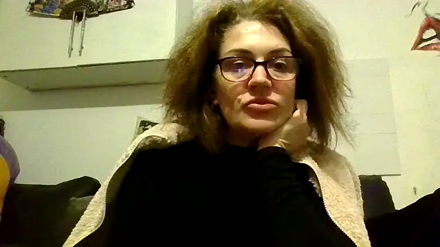 RubyyRosee online show from November 26, 2025, 6:35 am