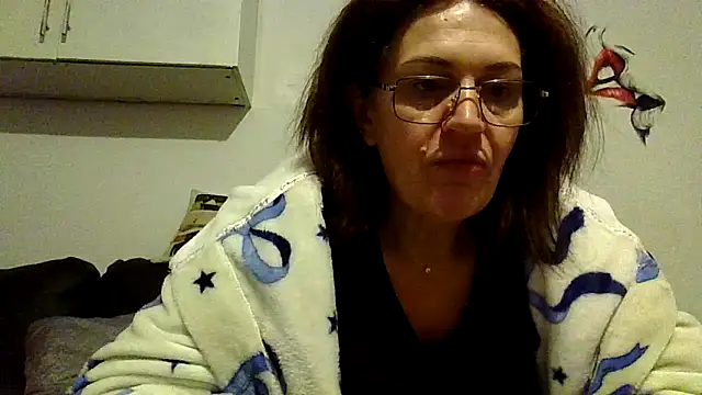 Snapshot of RubyyRosee chatting on February 3, 2026, 6:22 am RubyyRosee online show from February 3, 2026, 6:22 am
