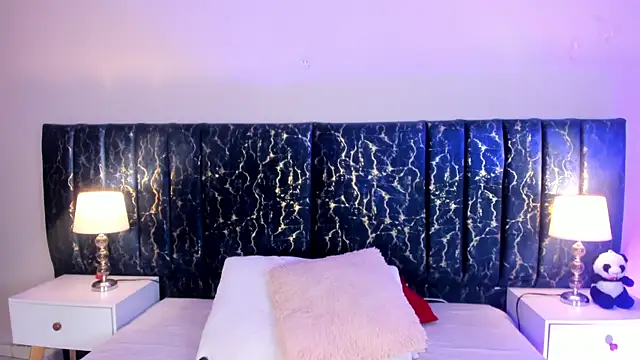 katte landerr online show from February 7, 2026, 12:57 pm