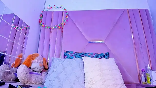 jazmin waked online show from February 22, 2026, 4:15 am