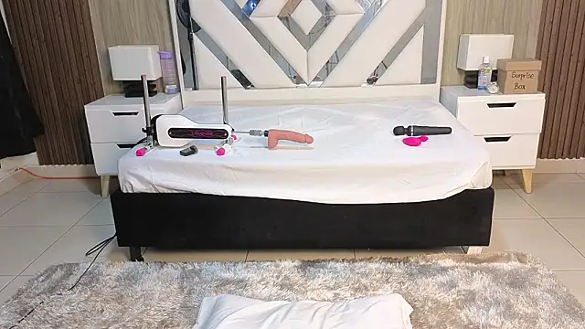 Lisa sweetas online show from February 11, 2026, 1:16 am