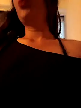 miss berlyn online show from September 25, 2025, 2:06 am