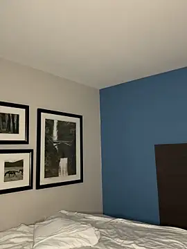 BigMfLuther online show from December 21, 2025, 3:52 am