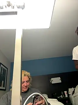 BigMfLuther online show from November 12, 2025, 4:44 pm