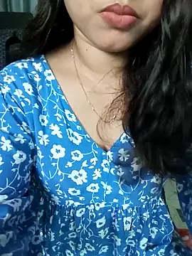 Snapshot of babyangela14 chatting on September 17, 2025, 5:09 am babyangela14 online show from September 17, 2025, 5:09 am