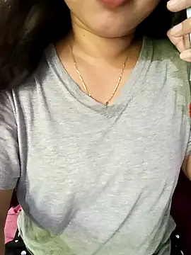 Snapshot of babyangela14 chatting on October 15, 2025, 2:54 am babyangela14 online show from October 15, 2025, 2:54 am