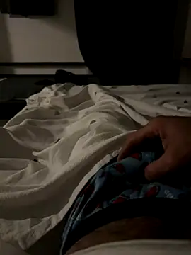 35-Dsk online show from November 26, 2025, 9:15 pm