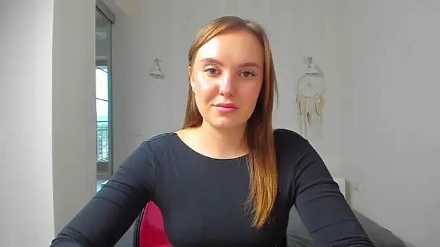 EmmaNorman online show from October 2, 2025, 1:58 pm