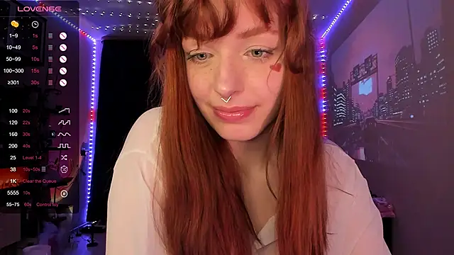 Snapshot of elilybby chatting on February 7, 2026, 7:22 pm elilybby online show from February 7, 2026, 7:22 pm