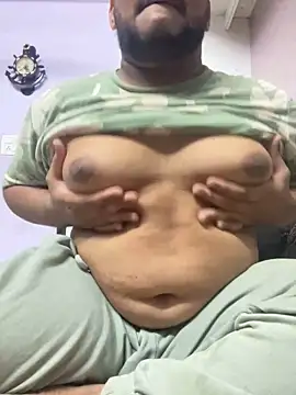 Shaikh 726910 online show from February 5, 2026, 12:12 pm