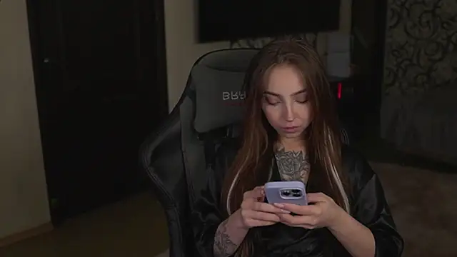 lis silver online show from November 12, 2025, 11:25 am