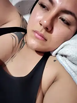 Snapshot of Megara_25 chatting on September 30, 2025, 12:27 am Megara 25 online show from September 30, 2025, 12:27 am