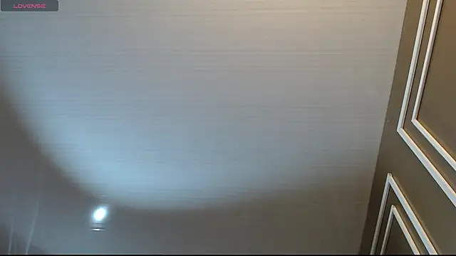 Snapshot of Megara_25 chatting on October 17, 2025, 1:24 pm Megara 25 online show from October 17, 2025, 1:24 pm