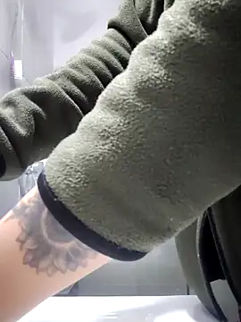 Megara 25 online show from March 30, 2026, 10:17 am