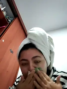 Megara 25 online show from March 18, 2026, 11:48 pm